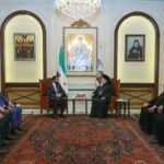 الرئيس الشرع يزور الكنيسة المريمية بدمشق القديمة ويلتقي البطريرك يوحنا العاشر الرئيس الشرع يزور الكنيسة المريمية بدمشق القديمة ويلتقي البطريرك يوحنا العاشر