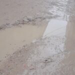 الأمطار تكشف عورة شوارع دير الزور