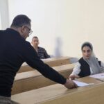 إجراء الفحص الكتابي للمتقدمين إلى الشواغر الوظيفية في المدينة الصناعية بدير الزور